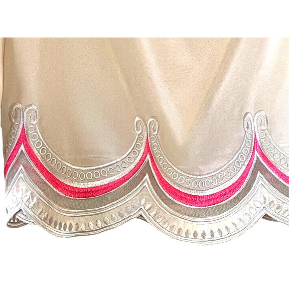 LILLY PULITZER Adira Women's Size XS Oyster Shell Pink Off-The-Shoulder Silk Top - Picture 5 of 8